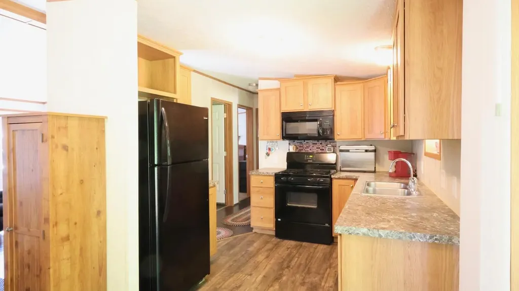 74 Turner Drive Pittston ME 04345
