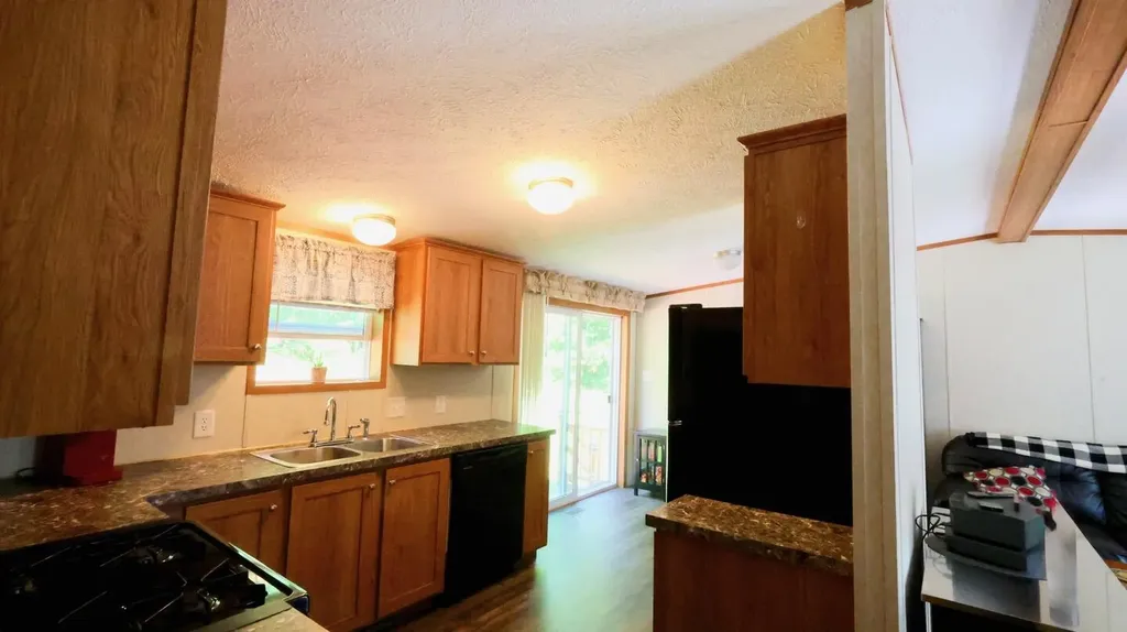 74 Turner Drive Pittston ME 04345