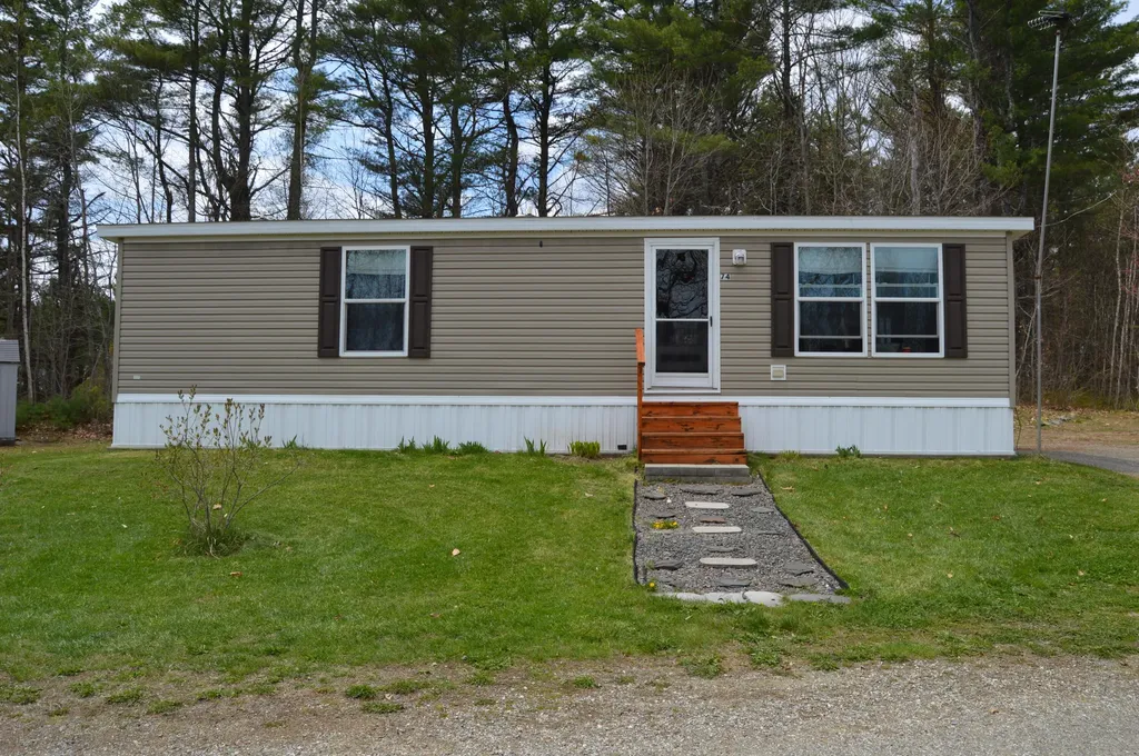 74 Turner Drive Pittston ME 04345
