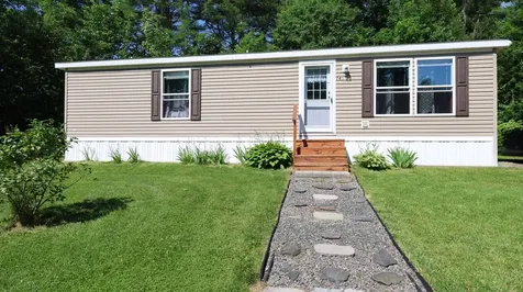 74 Turner Drive Pittston ME 04345