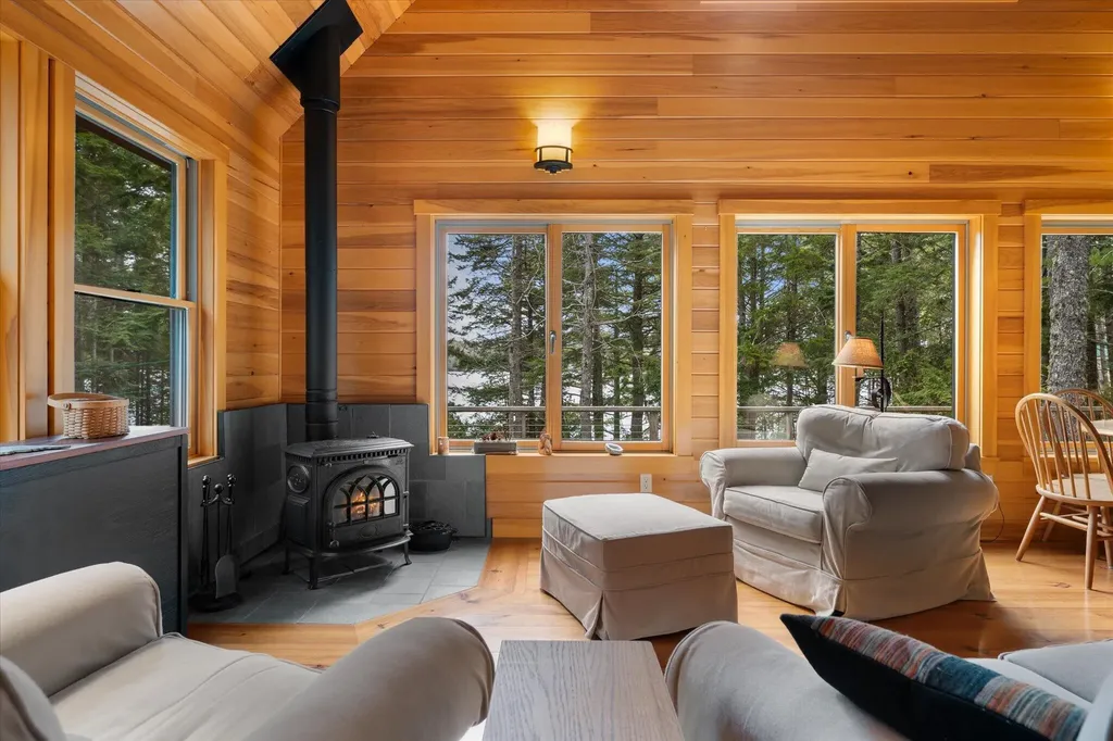 186 Long Point Way Orland ME 04472