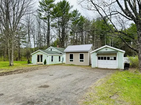 28 Mount Vernon Road Augusta ME 04330