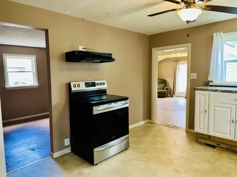 28 Mount Vernon Road Augusta ME 04330