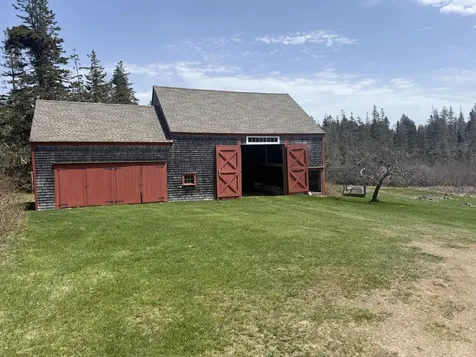 290 W District Road North Haven ME 04853