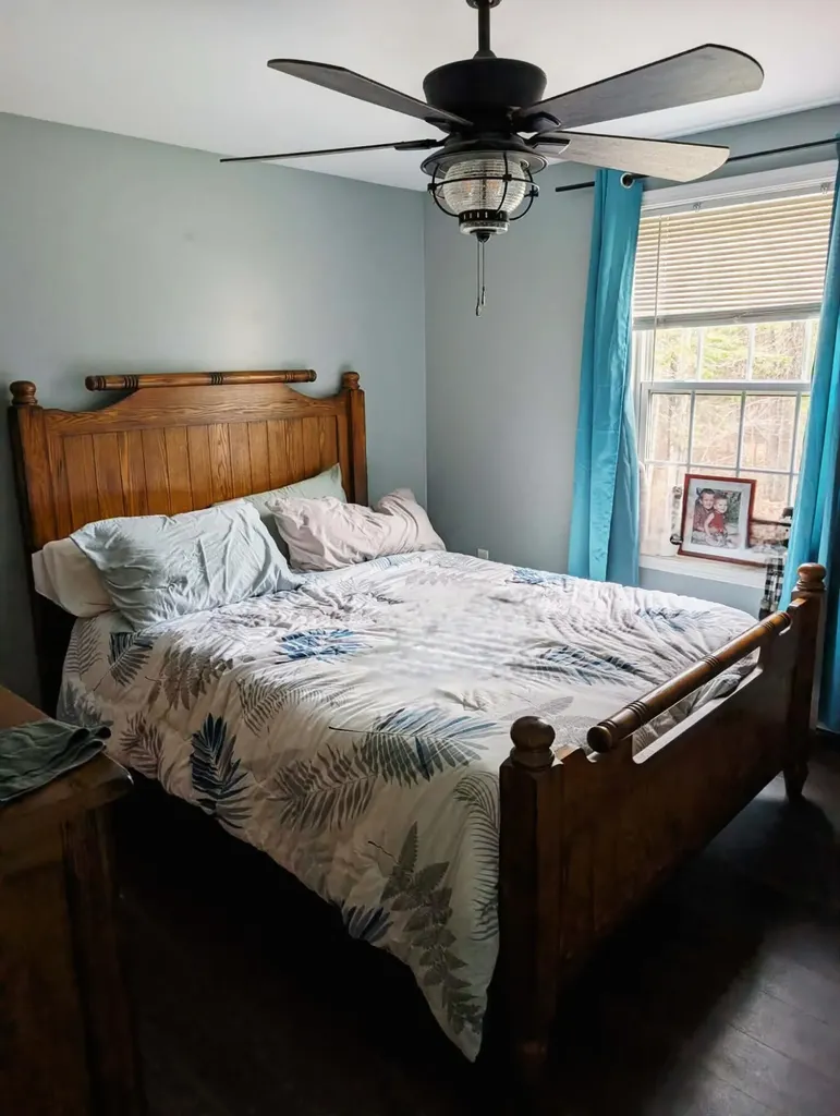 694 River Road Leeds ME 04263