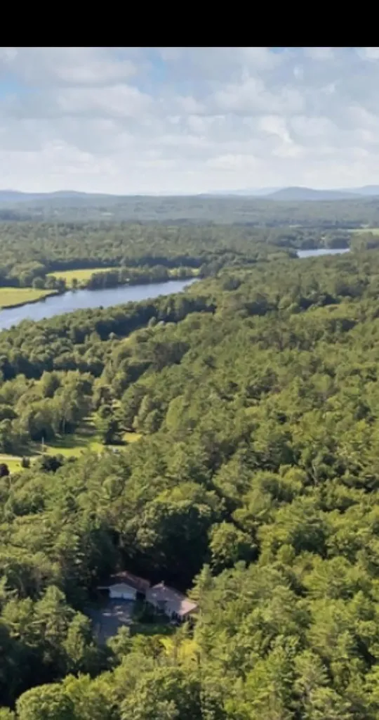 694 River Road Leeds ME 04263