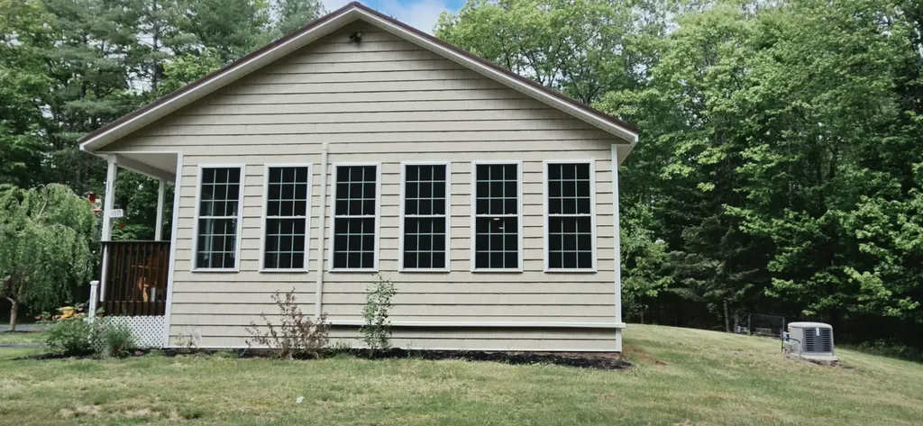694 River Road Leeds ME 04263