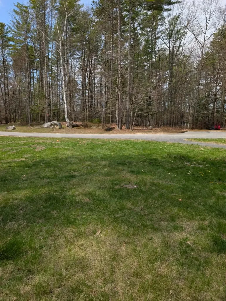 694 River Road Leeds ME 04263
