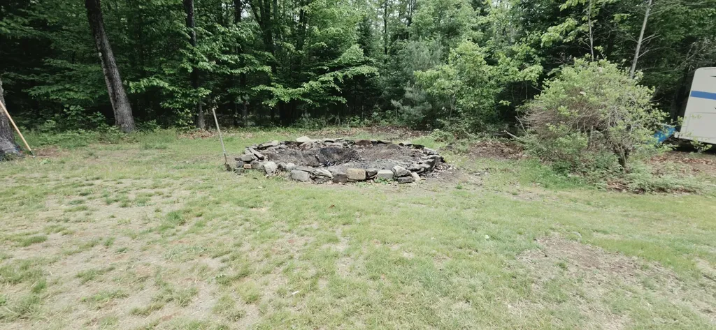 694 River Road Leeds ME 04263