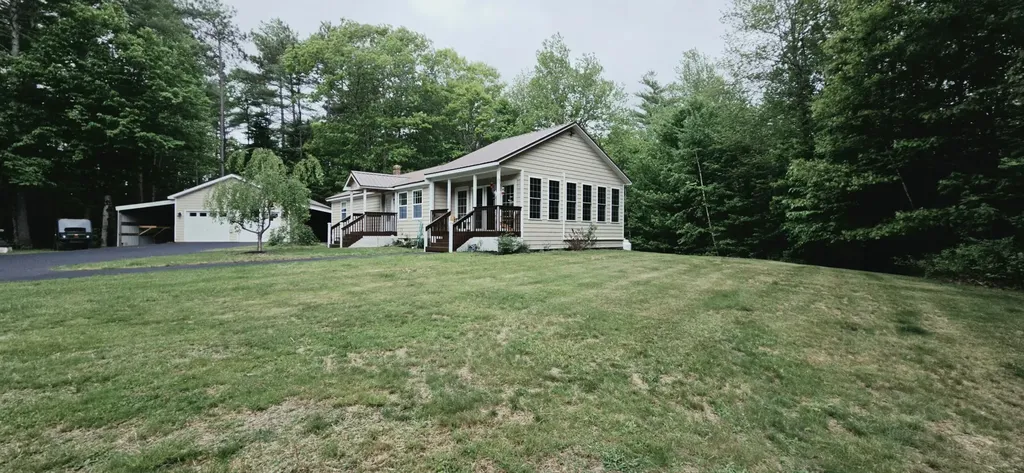 694 River Road Leeds ME 04263