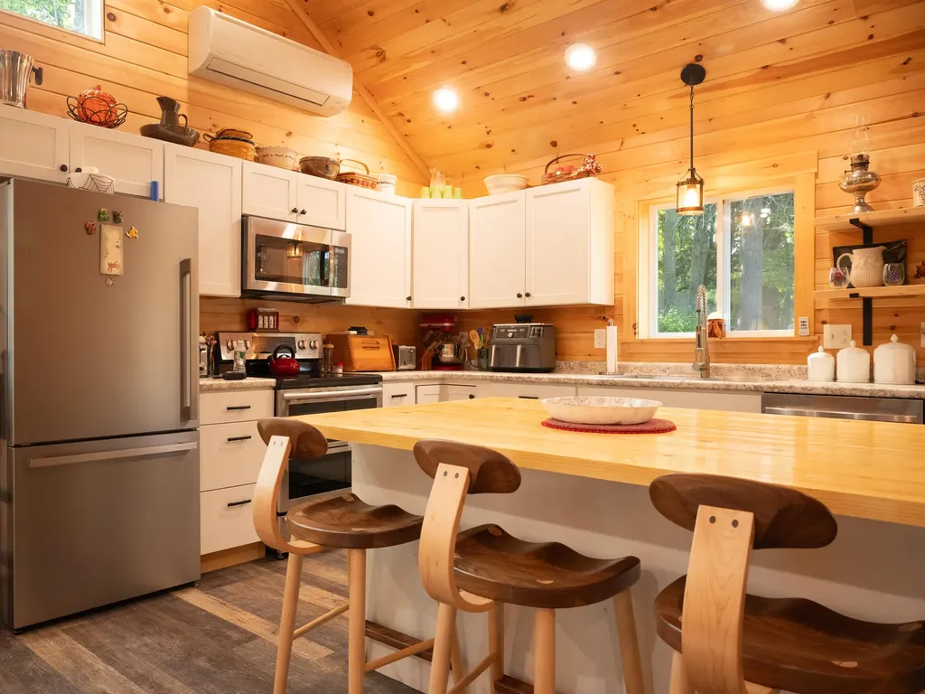 320 Hinks Road Jefferson ME 04348