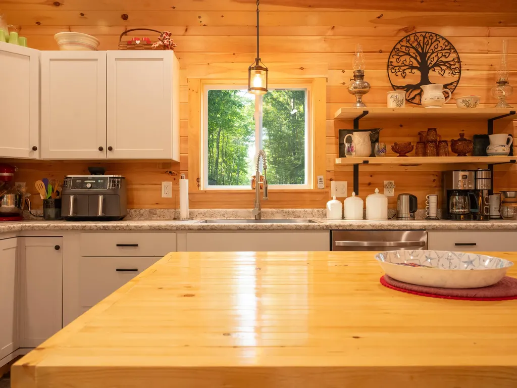 320 Hinks Road Jefferson ME 04348