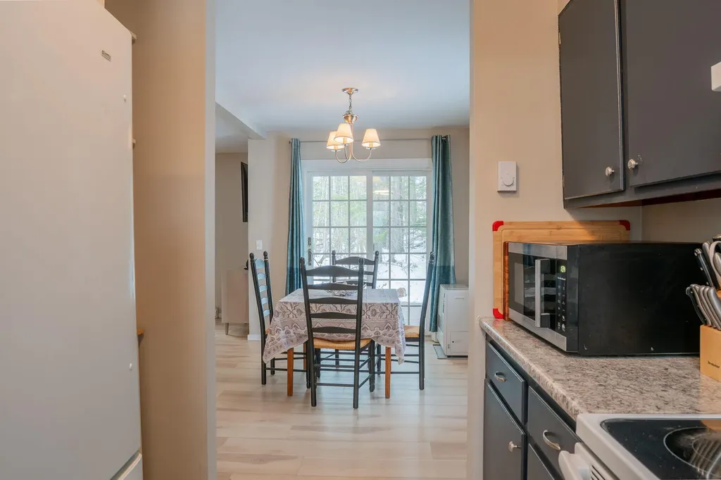 15 Linwood Road Freeport ME 04032