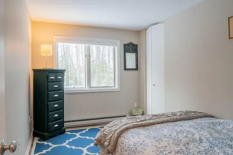 15 Linwood Road Freeport ME 04032