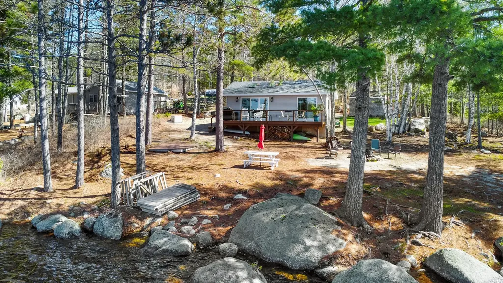 53 Birch Point Circle Beddington ME 04622
