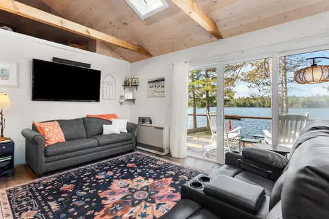 53 Birch Point Circle Beddington ME 04622