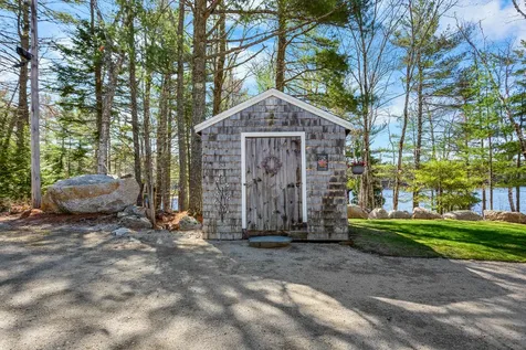53 Birch Point Circle Beddington ME 04622
