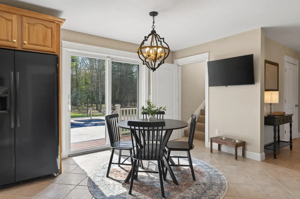 18 Laurel Ridge Road Scarborough ME 04074