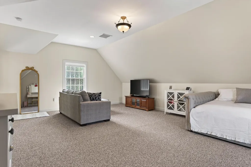 18 Laurel Ridge Road Scarborough ME 04074