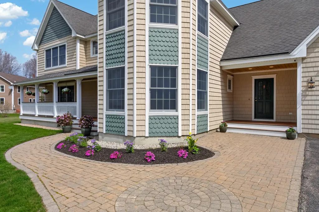 18 Laurel Ridge Road Scarborough ME 04074
