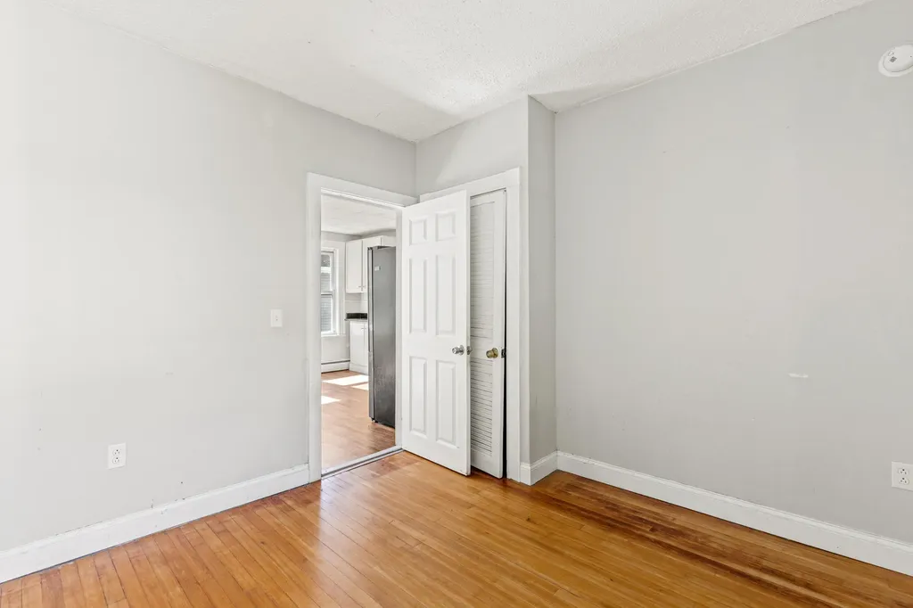 174 Bartlett Street Lewiston ME 04240