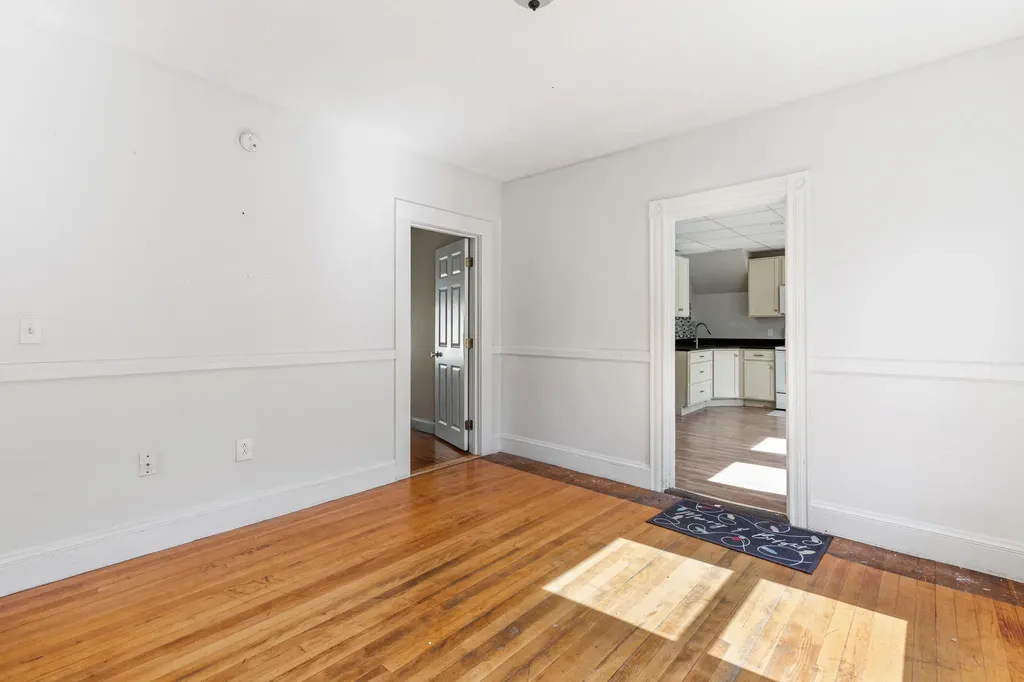 174 Bartlett Street Lewiston ME 04240