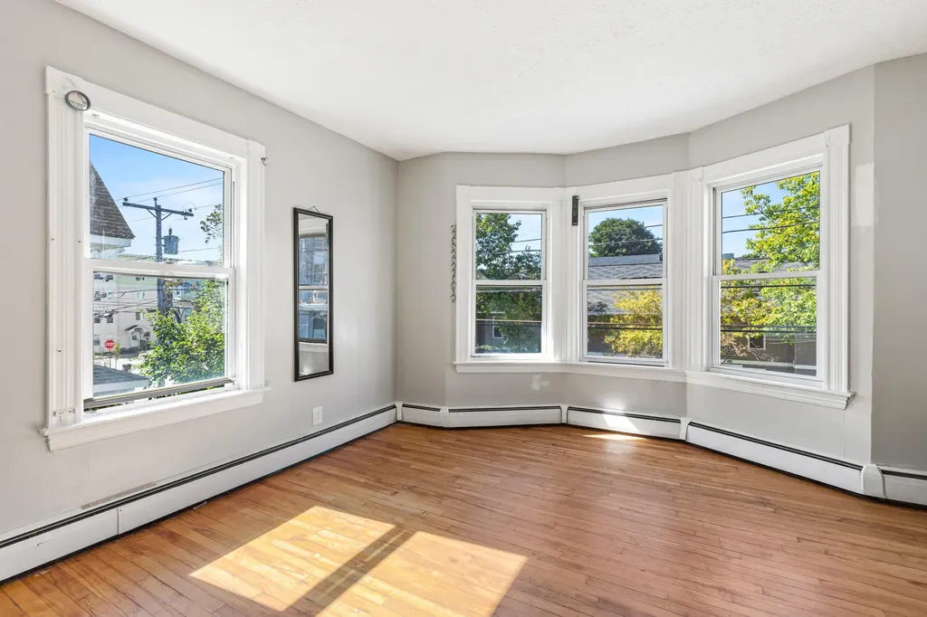 174 Bartlett Street Lewiston ME 04240