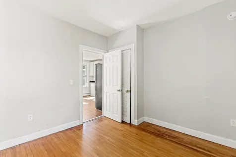 174 Bartlett Street Lewiston ME 04240