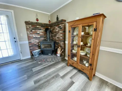 583 Ossipee Trail Porter ME 04068