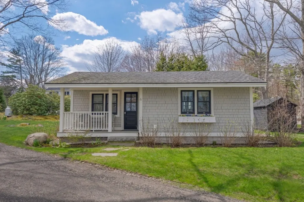 6 Perkins Lane Kennebunkport ME 04046