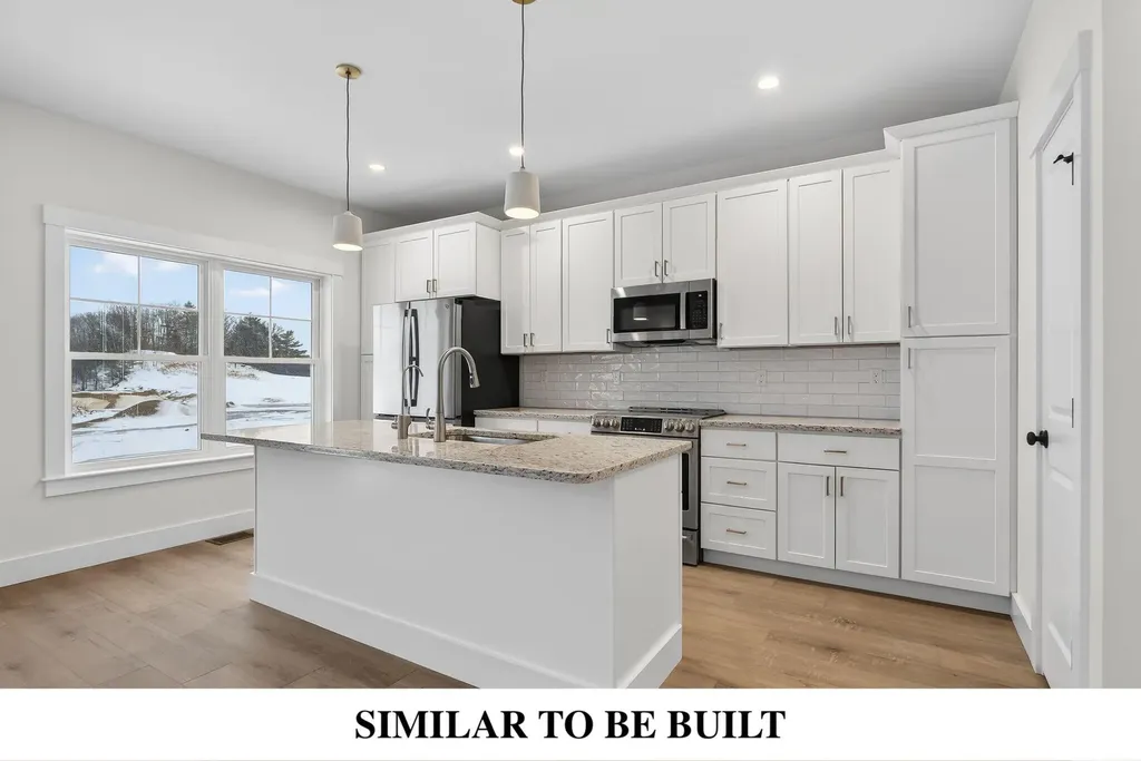 16 Feldspar Lane Cumberland ME 04021
