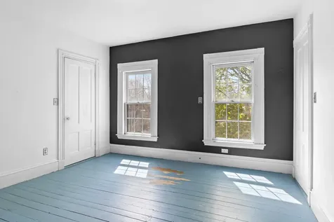 149 Pleasant Street Rockland ME 04841