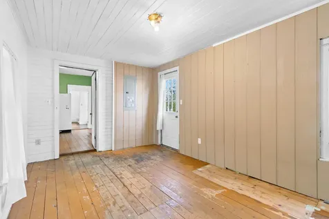 149 Pleasant Street Rockland ME 04841