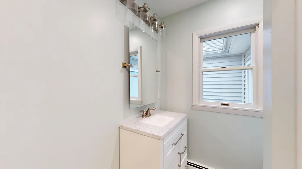 10 Riley Street Lewiston ME 04240