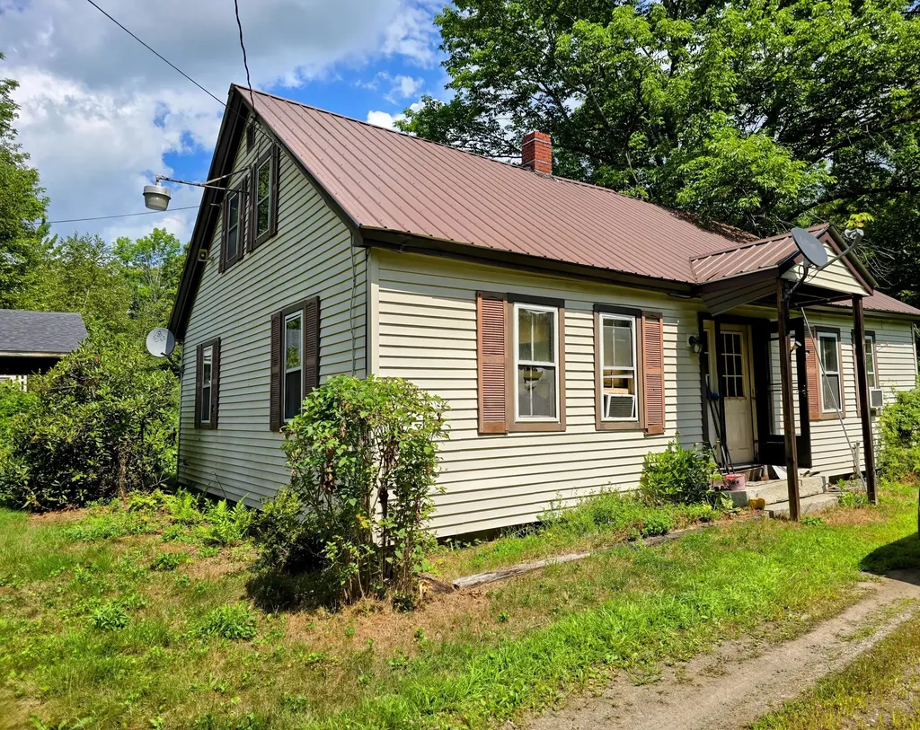 705 Plains Road Mount Vernon ME 04352