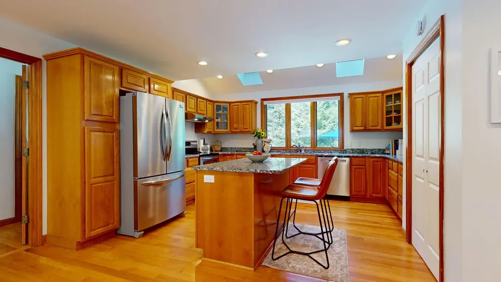 17 & 19 Olympia Avenue Old Orchard Beach ME 04064