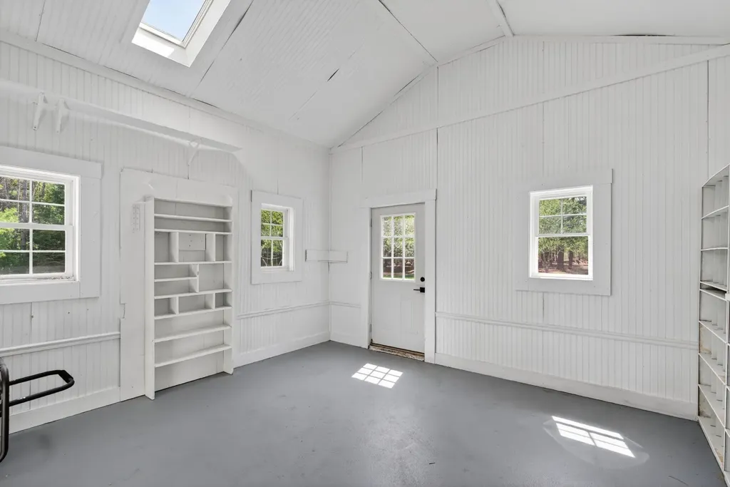 31 Old Blue Point Road Scarborough ME 04074