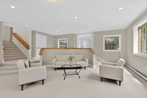 31 Old Blue Point Road Scarborough ME 04074