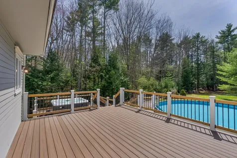 31 Old Blue Point Road Scarborough ME 04074