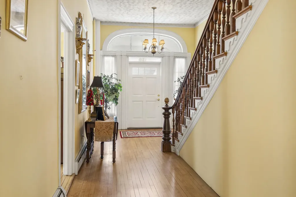103 South Street Bath ME 04530