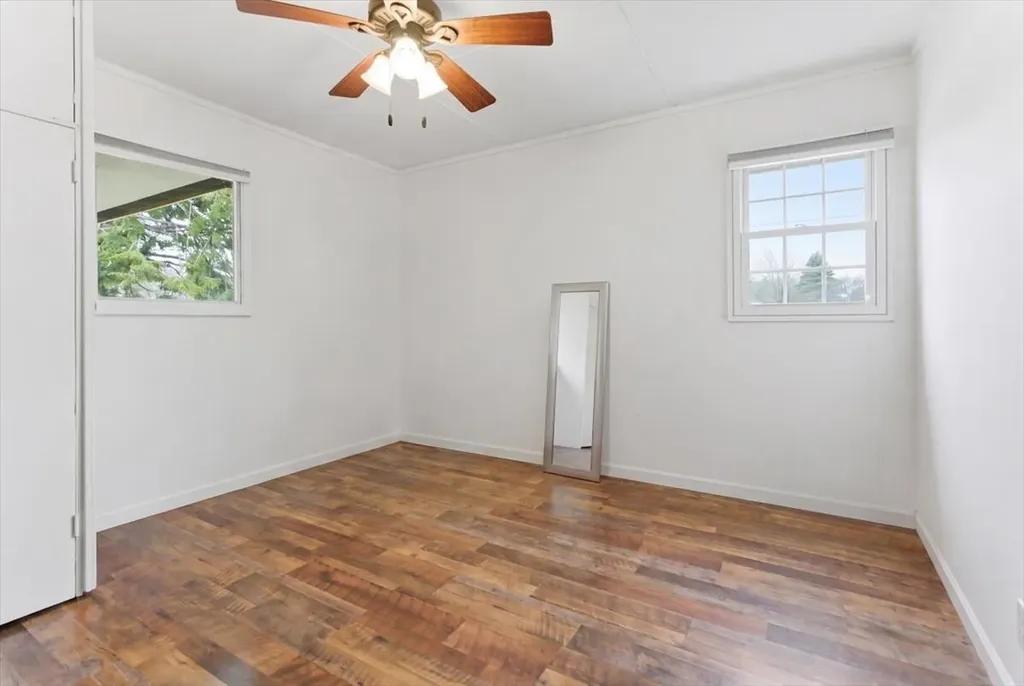 78 Houghton Street Auburn ME 04210