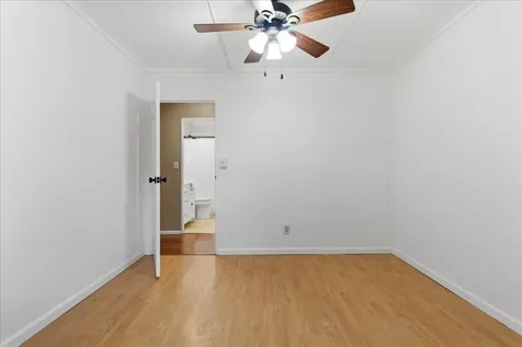 78 Houghton Street Auburn ME 04210