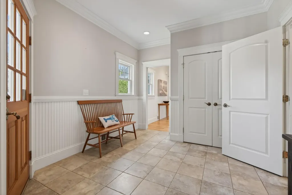 37 Mary Lane Cumberland ME 04110