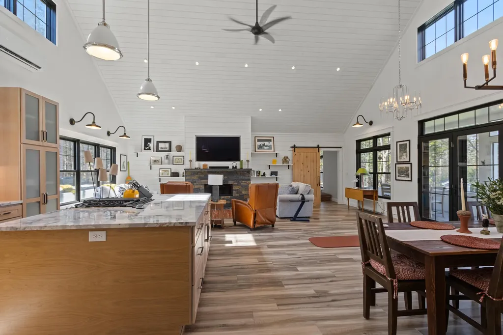 34 Eider Road Harpswell ME 04079