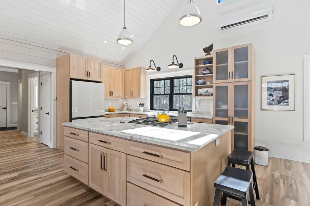 34 Eider Road Harpswell ME 04079