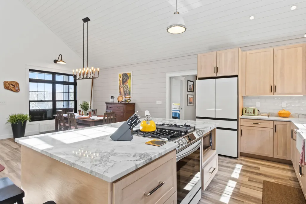 34 Eider Road Harpswell ME 04079