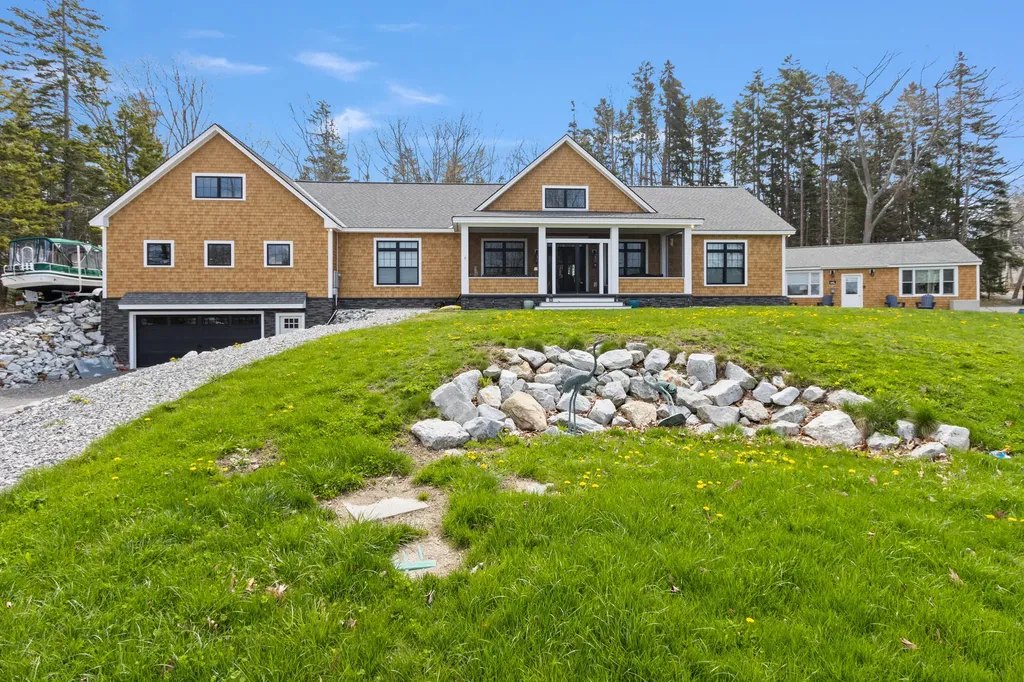 34 Eider Road Harpswell ME 04079