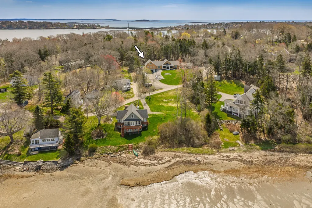 34 Eider Road Harpswell ME 04079