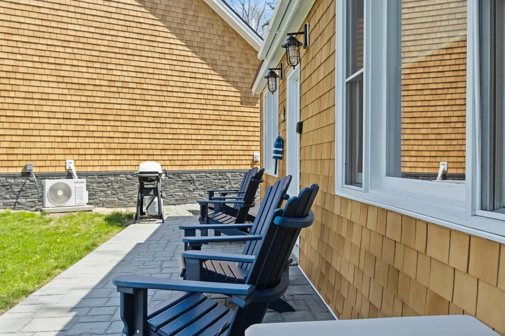 34 Eider Road Harpswell ME 04079