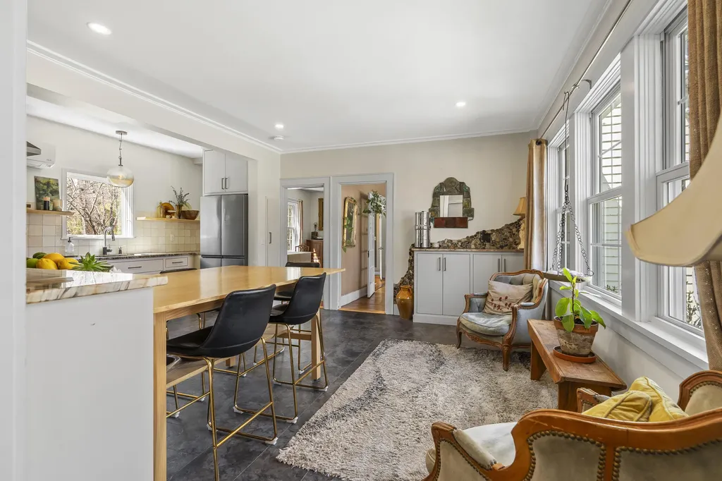 48 Winter Street Topsham ME 04086